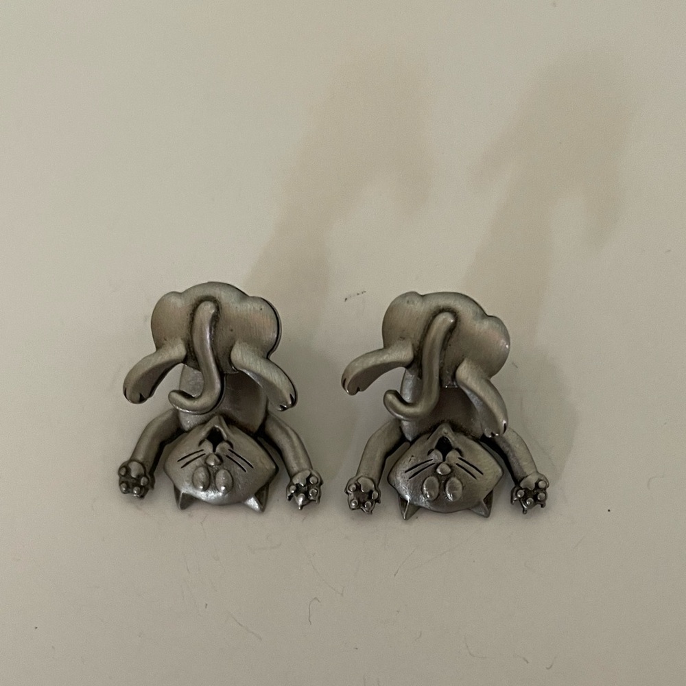 Cat earrings